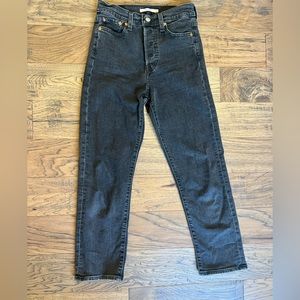 Adorable Levi Jeans - Black